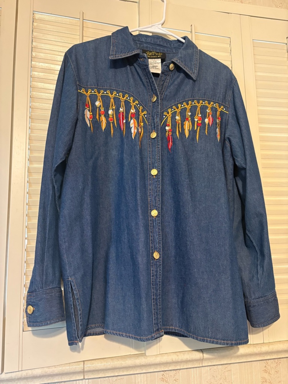 Bob Mackie Embroidered Denim Button-Up Shirt! Size medium